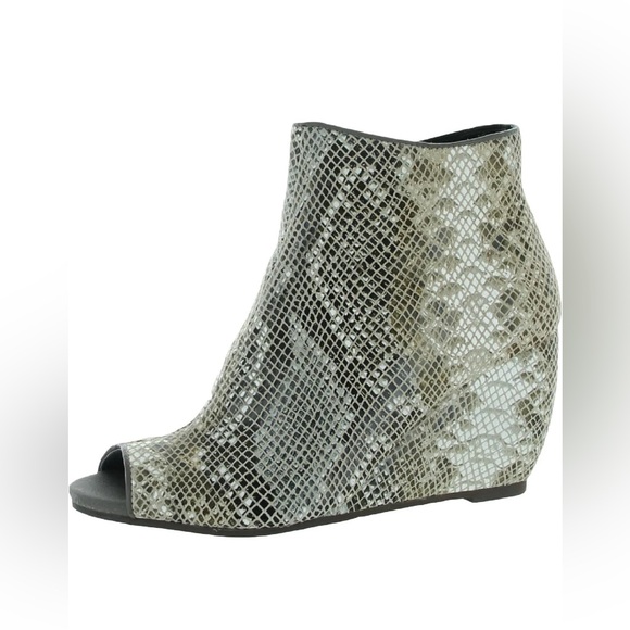 NAUGHTY MONKEY Python KUDA Peep Toe Wedge Bootie 7.5M RARE